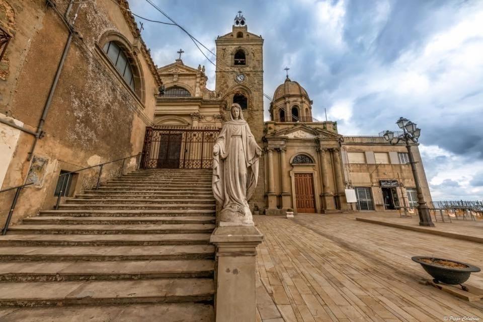 B&B Al Centro Storico Troina Bagian luar foto